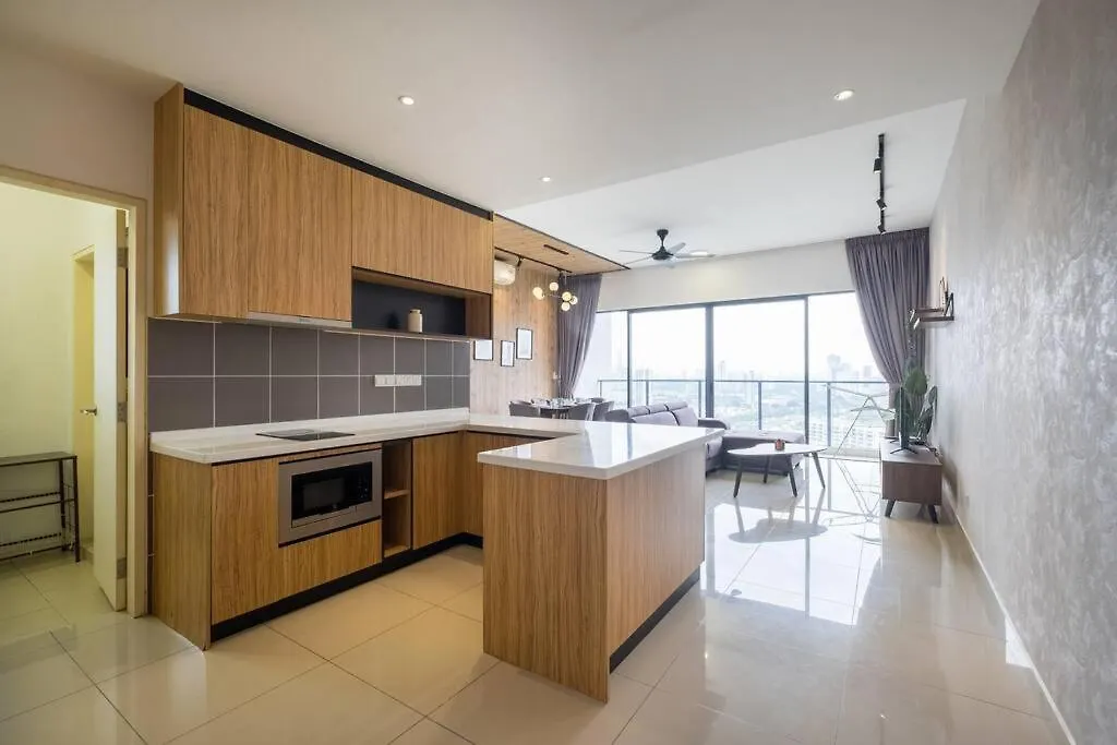 Lakeville Residence 3Br5Pax Batucave Pool 500Mbps Kuala Lumpur Apartment