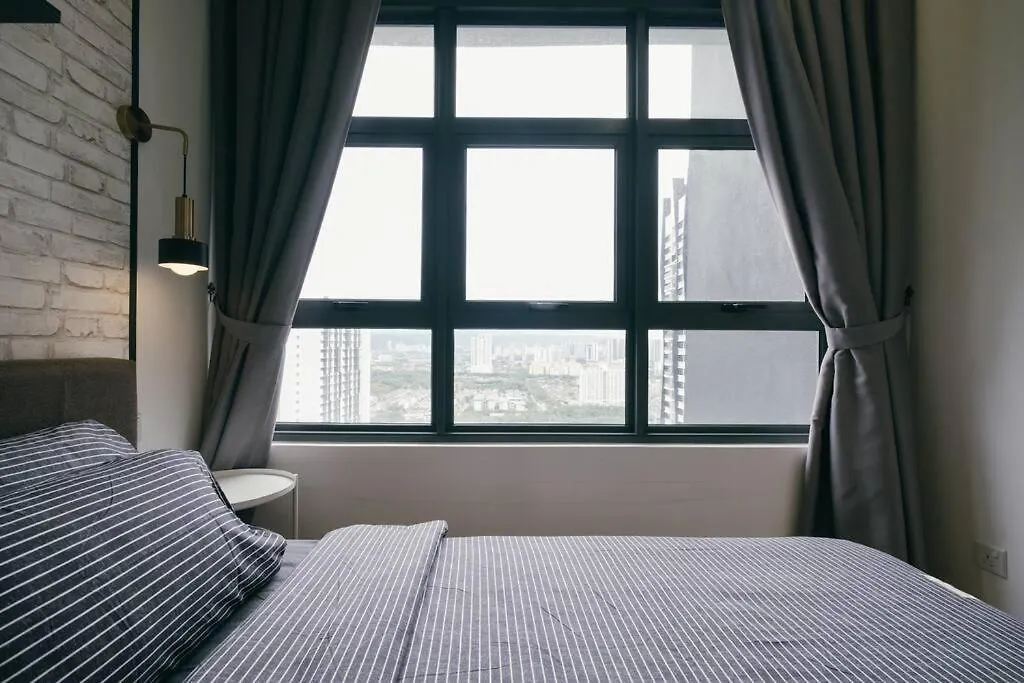 Lakeville Residence 3Br5Pax Batucave Pool 500Mbps Kuala Lumpur Apartment