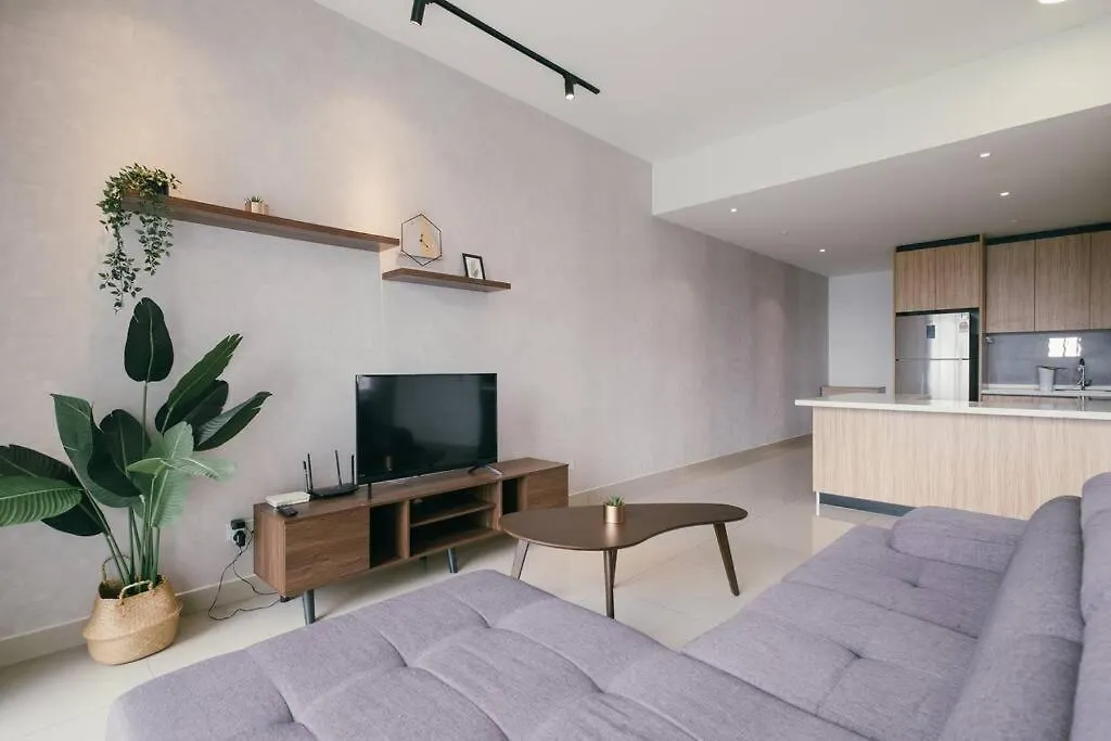Apartment Lakeville Residence 3Br5Pax Batucave Pool 500Mbps Kuala Lumpur